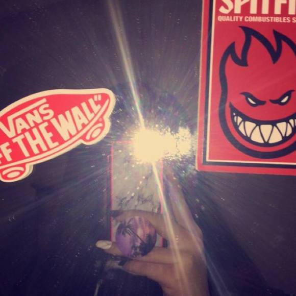 Meet your Posher, Ally - Picture 1 of 1